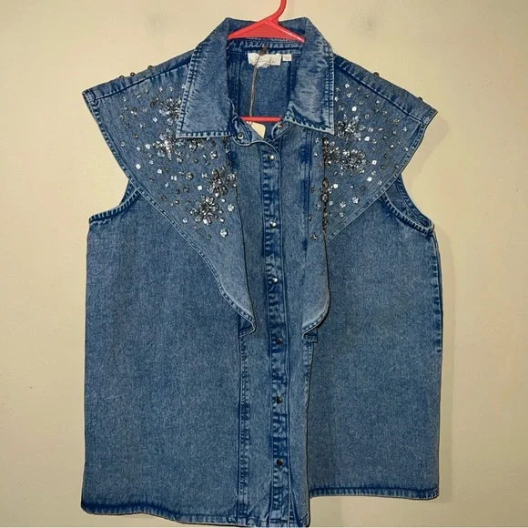 NWT Anthropologie Let Me Be Denim Rhinestone Vest Flutter Sleeve Embellished Top - Picture 2 of 5